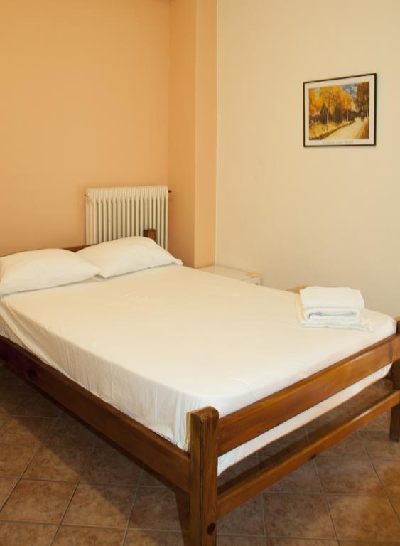 Stavrodromi Hotel Igoemenitsa Buitenkant foto