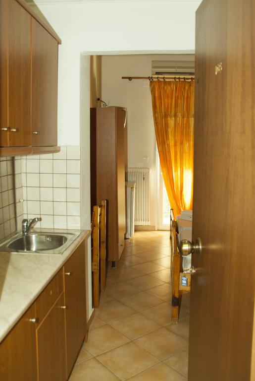 Stavrodromi Hotel Igoemenitsa Buitenkant foto